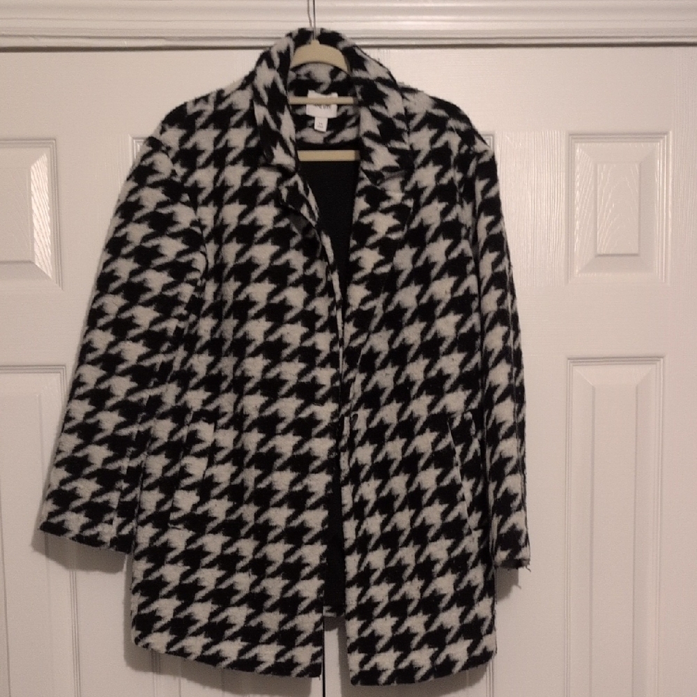 Nine West Black and White Houndstooth Pea Coat